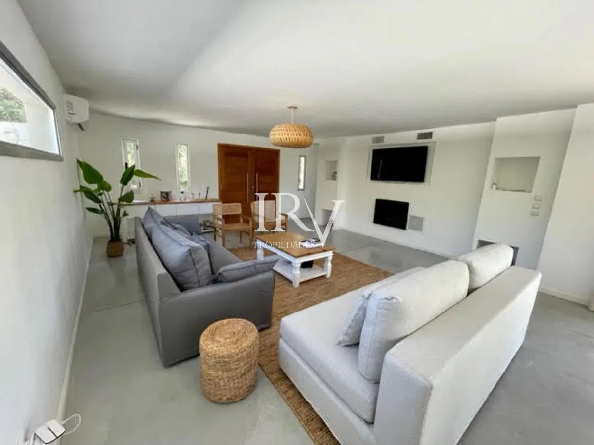 Casa Nueva en Barrio Cerrado de Punta del Este 4