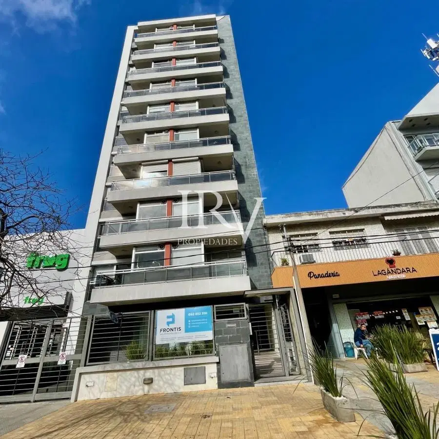 Venta de Apartamento Nuevo 1 dorm. Parque Batlle Montevideo 2