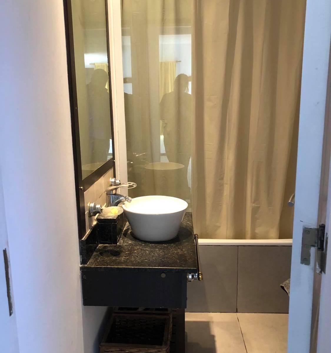 Dpto.3 amb. con garaje y jacuzzi (1er piso)
