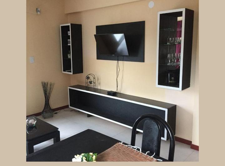 Foto de Departamento de 2 ambientes. con semiterraza. A una cuadra del mar, imagen 1