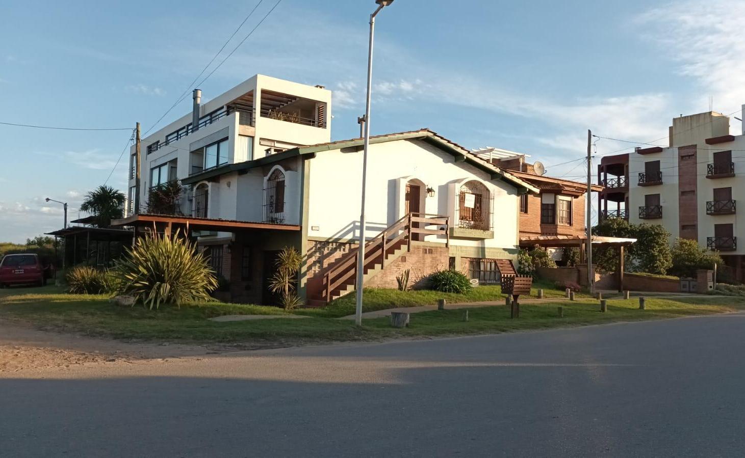 Comoda casa a 50mts del mar para 8 personas