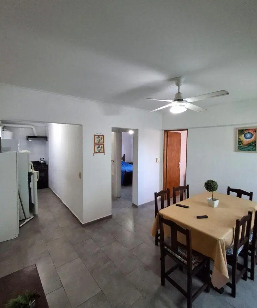 Retasado Departamento a 120mts del mar en Mar de Ostende 5