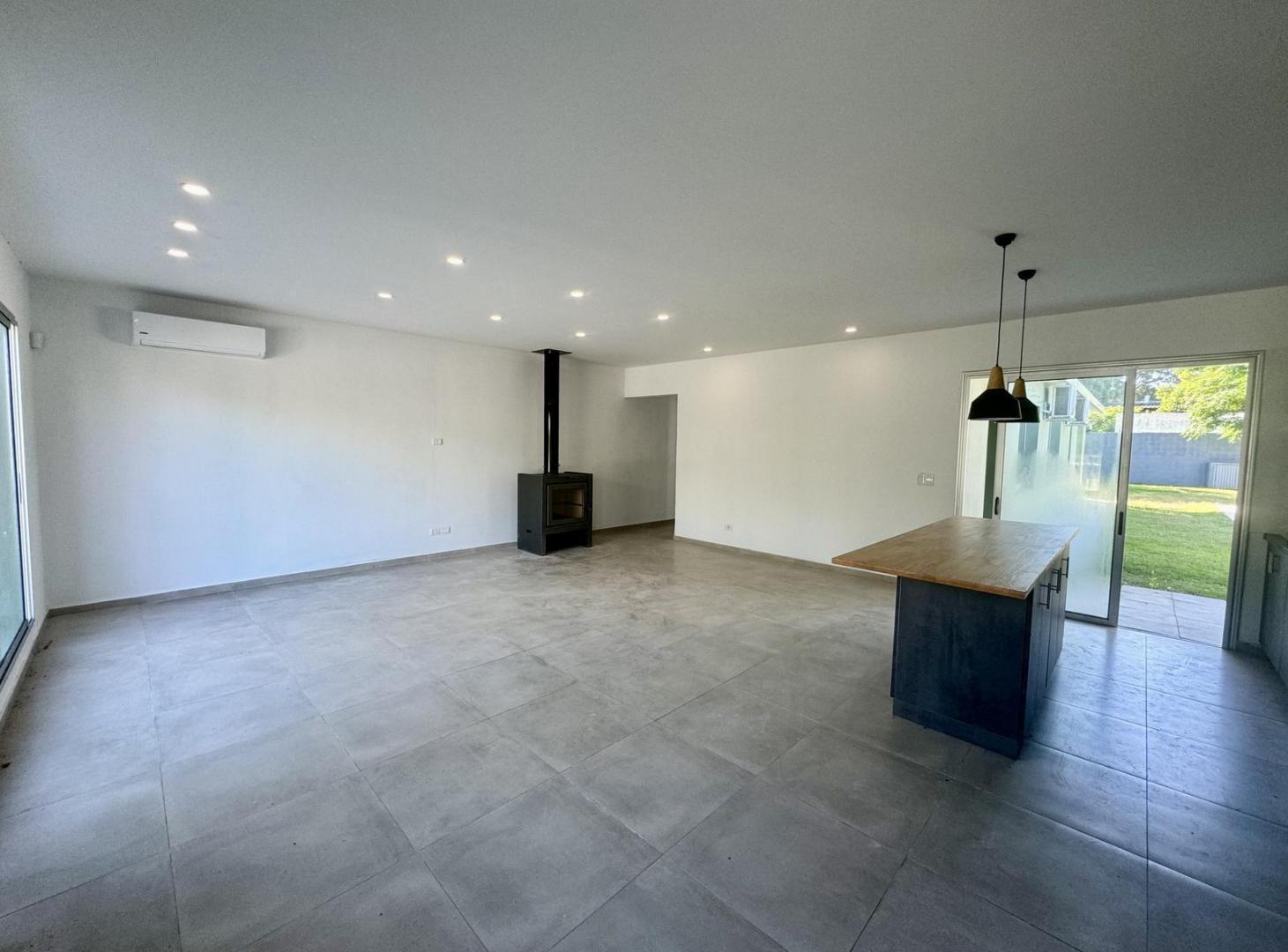 Foto de Venta casa en Colonia, zona Rambla Costanera, 3 dormitorios, 2 baños, imagen 3
