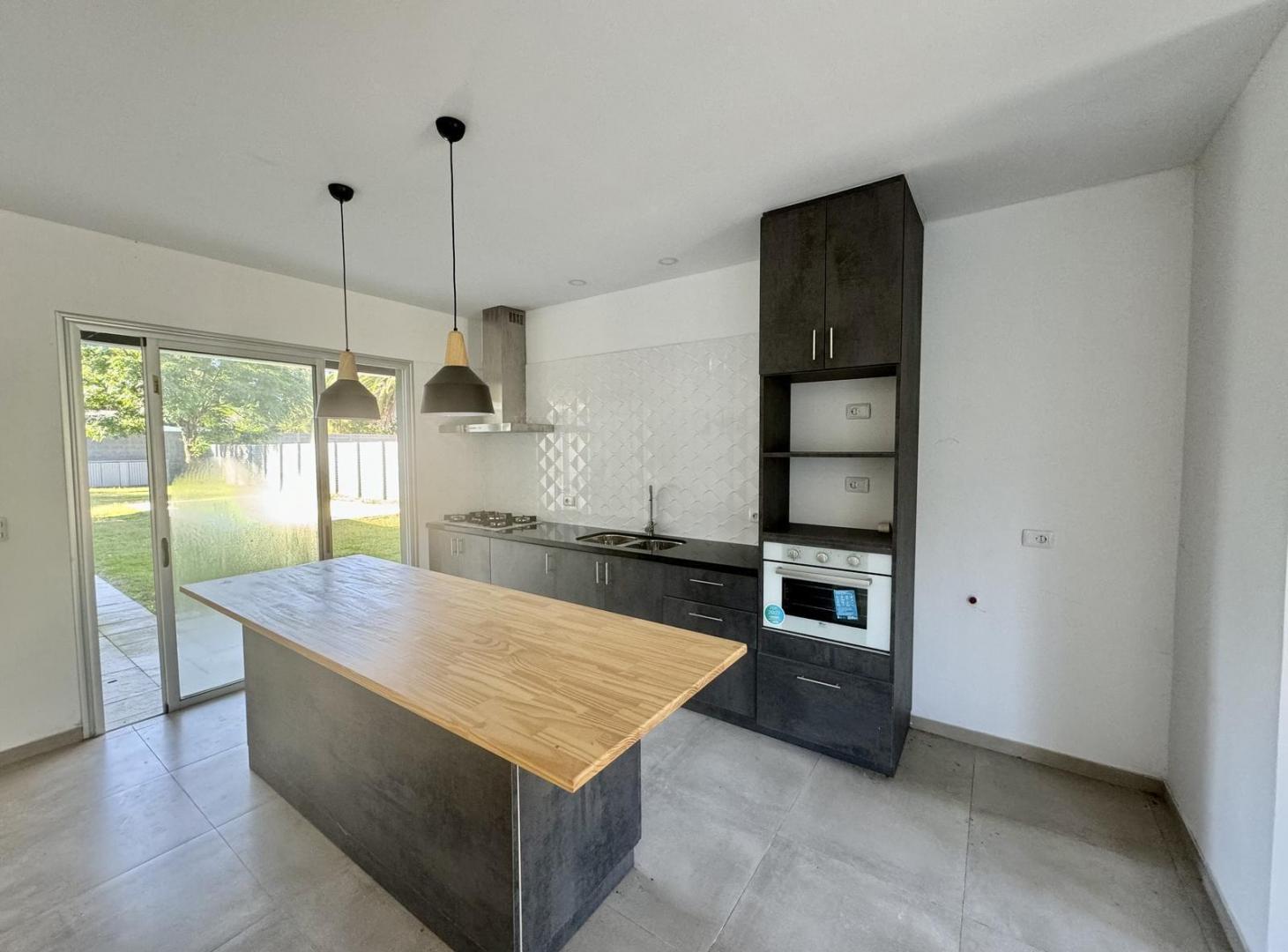 Foto de Venta casa en Colonia, zona Rambla Costanera, 3 dormitorios, 2 baños, imagen 5