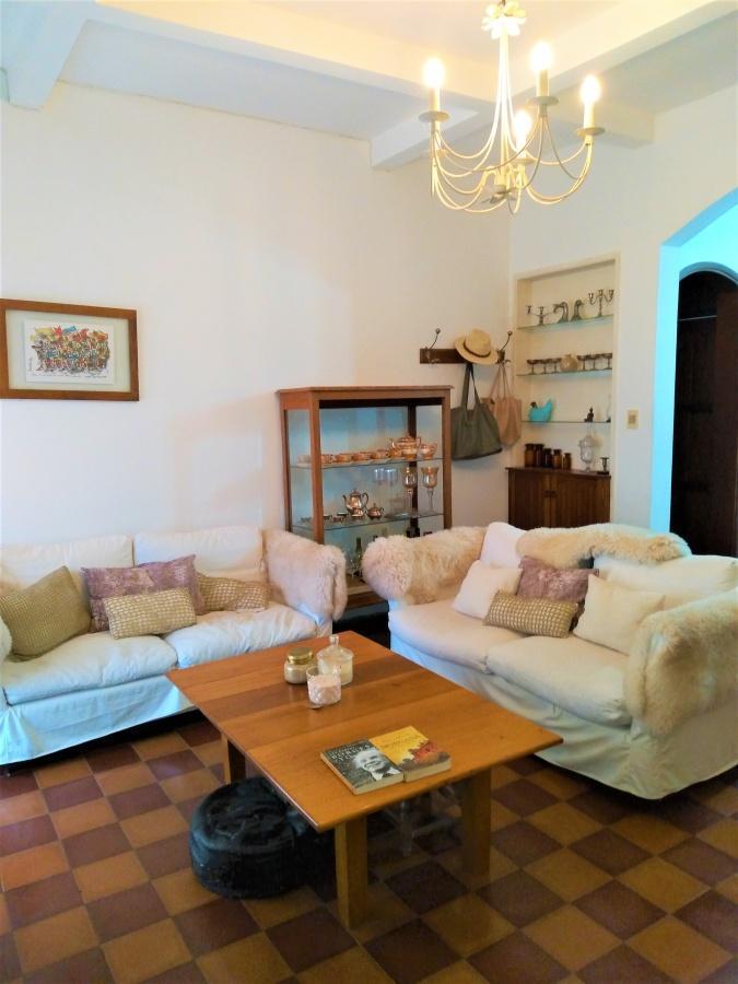 Foto de Venta - Casa - 3 Dormitorios - Carmelo - Centro, imagen 3