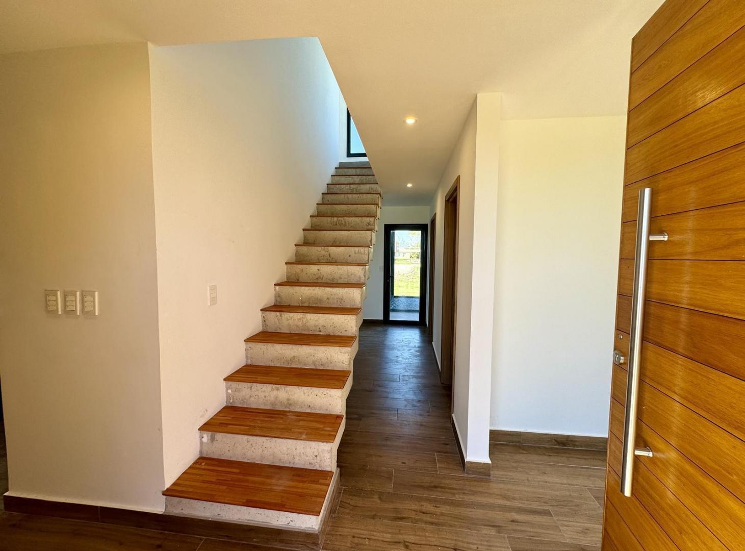 Foto de Colonia - Venta casa de 3 dormitorios con excelente vista Barrio, imagen 3