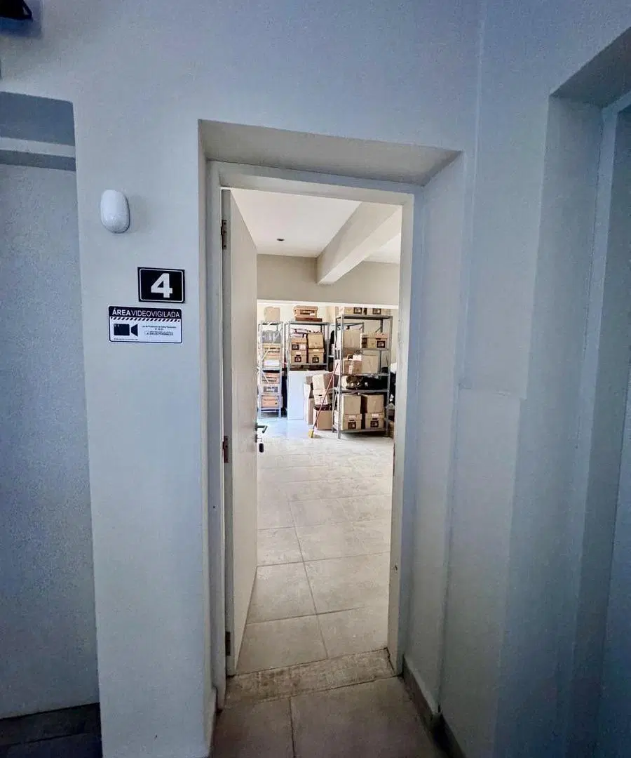 Alquiler de Oficina en Colonia del Sacramento con patio 5