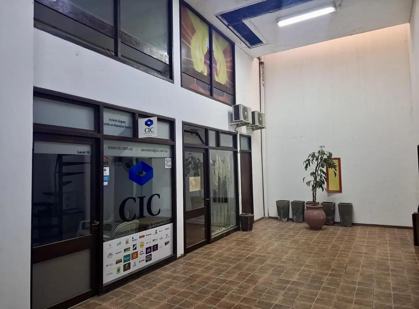 Alquiler/Venta de Local en el Centro de Colonia del Sacramento 1