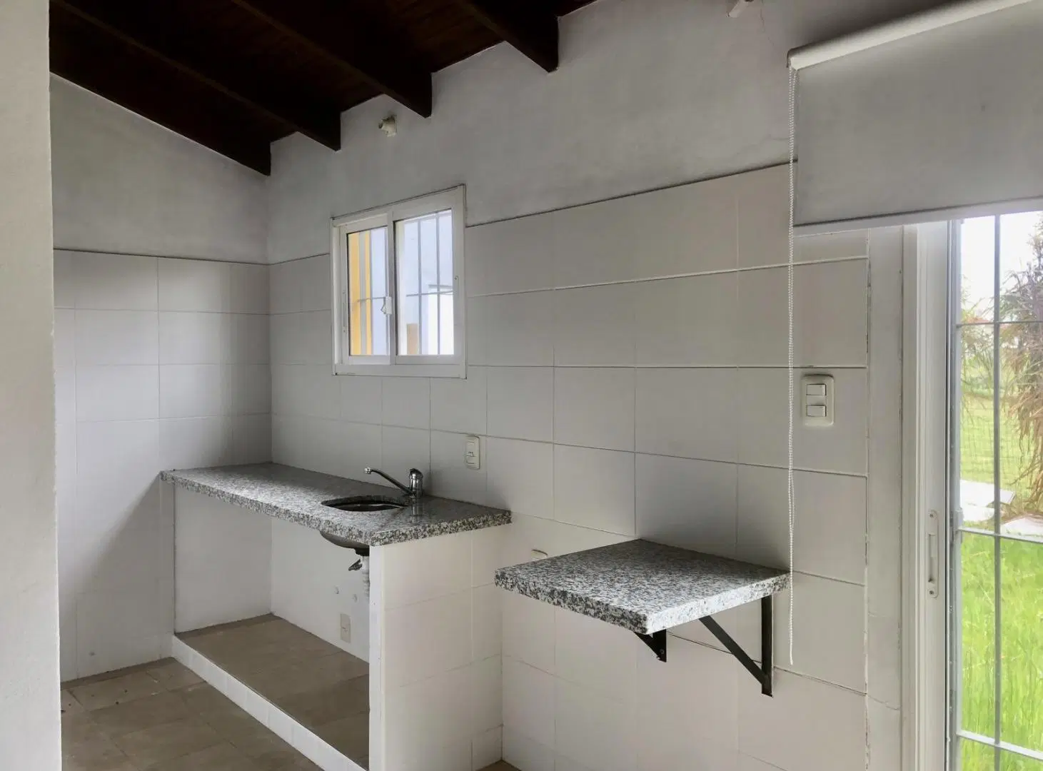 Casa en alquiler de 1 dormitorio con patio 5