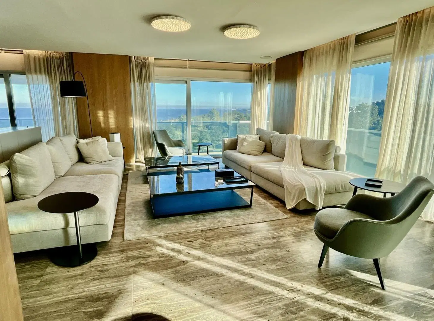 Alquiler de Apartamento de 3 dormitorios y cocheras en Golf, Montevideo 3