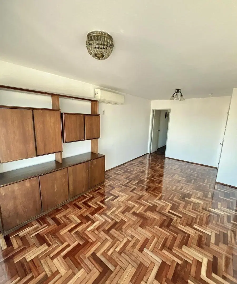 Alquiler de Apartamento en Cordón 2