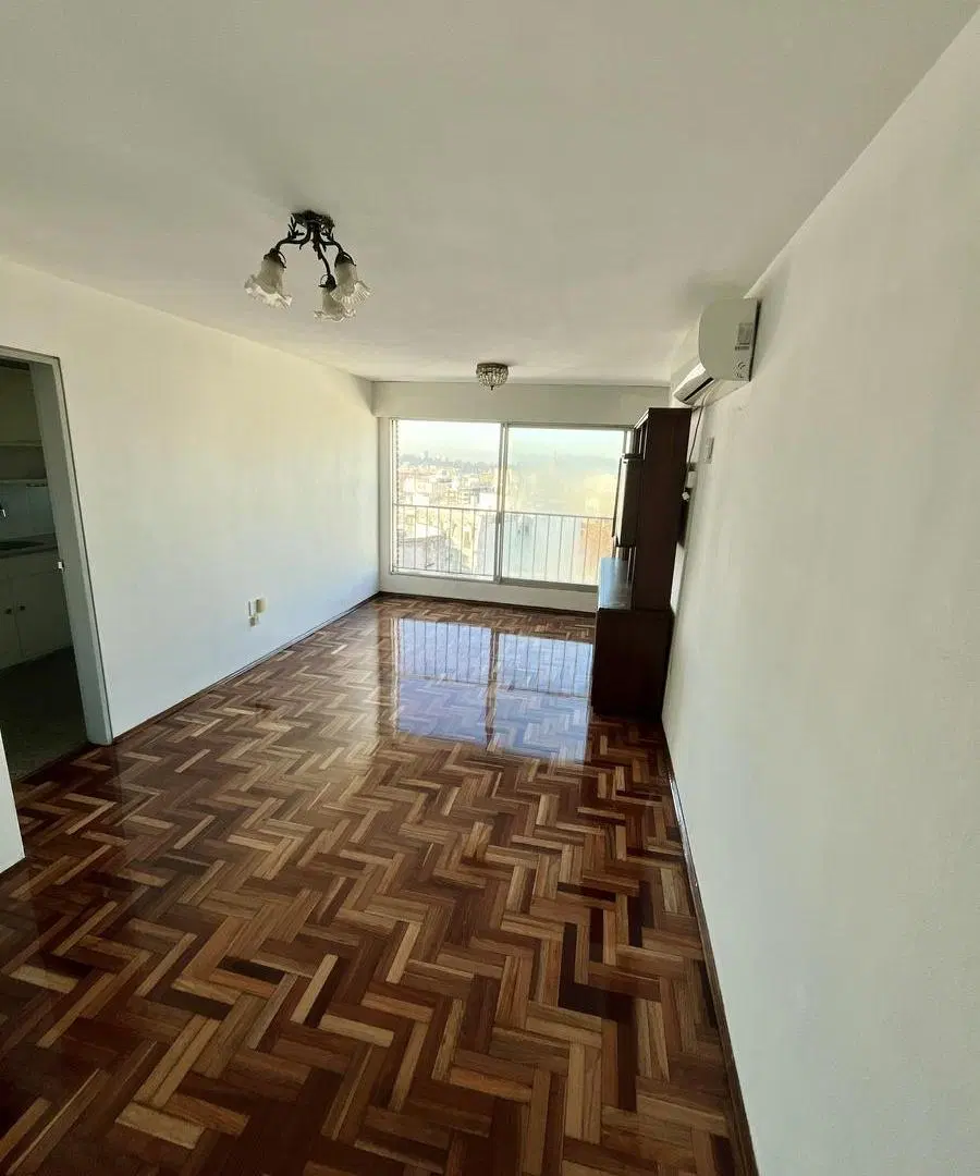 Alquiler de Apartamento en Cordón 4
