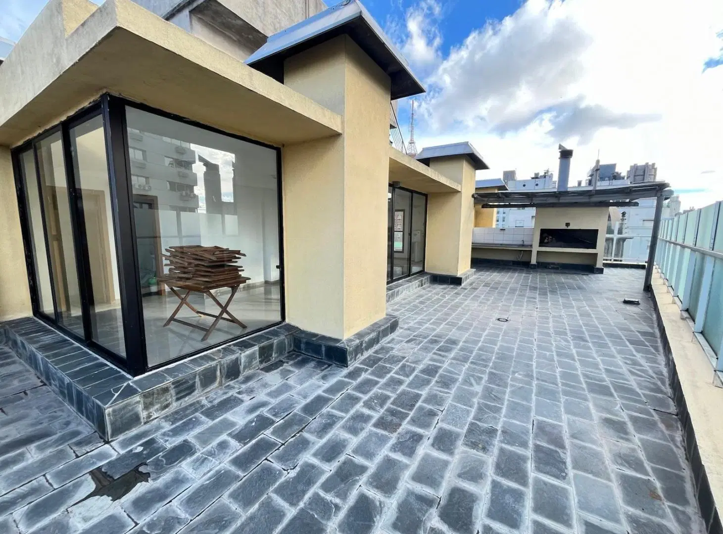 Alquiler de Monoambiente en Montevideo con Balcón 8