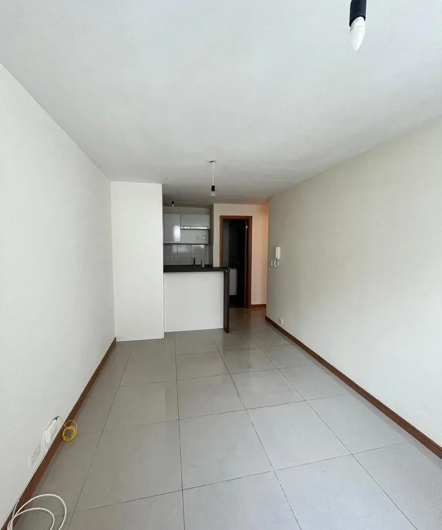Apartamento en Alquiler en Cordón, Montevideo de 1 Dormitorio con Garaje 4