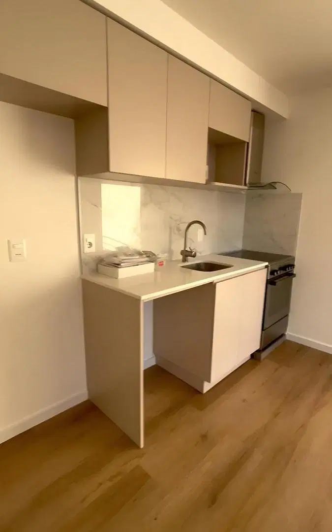 Apartamento en Alquiler a estrenar en Tres Cruces 3