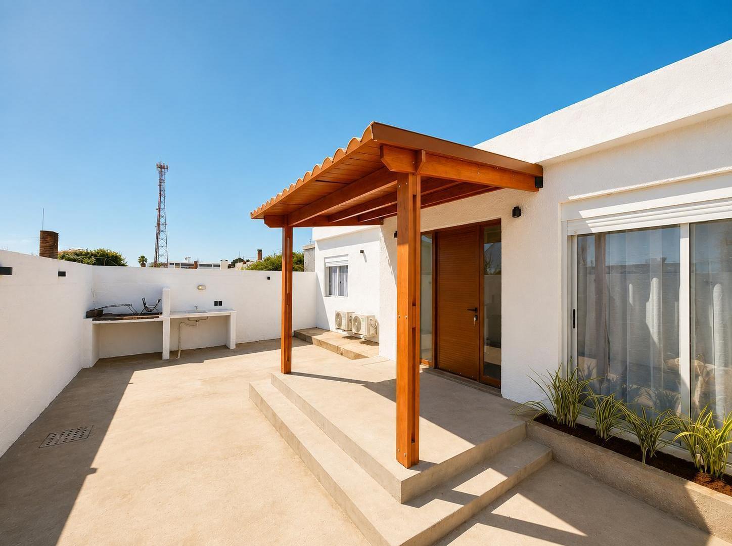 Foto de Casa en Alquiler o venta de 2 dormitorios céntrica en Colonia del, imagen 4