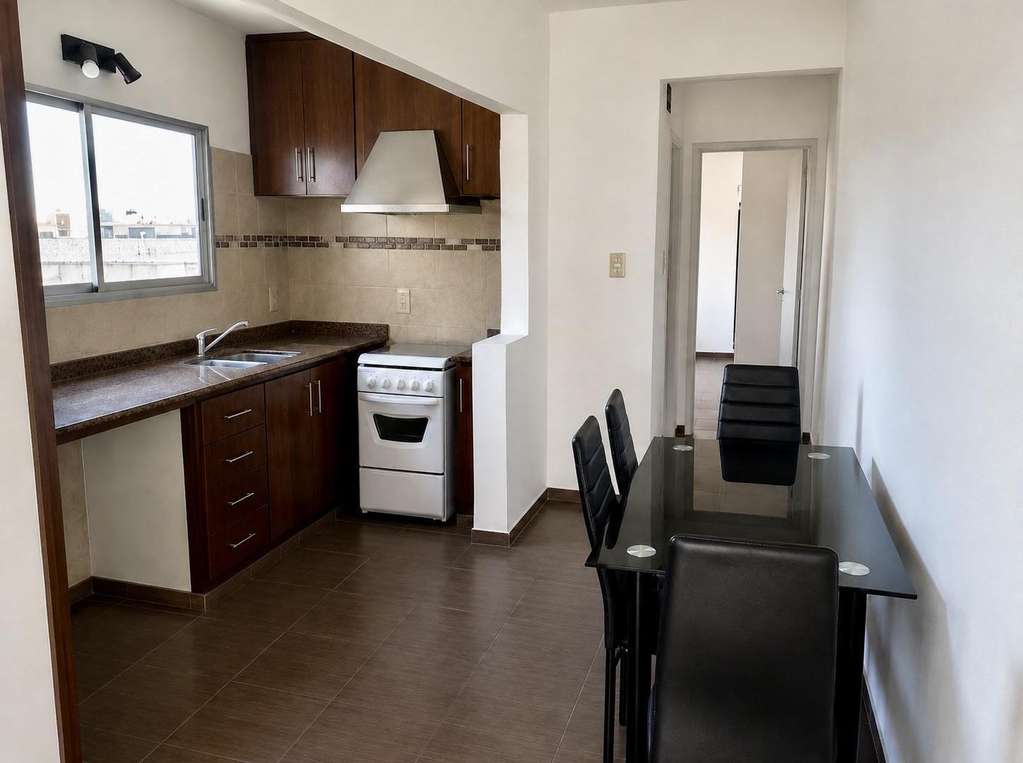 Foto de Penthouse de 1 dormitorio en Alquiler en el Centro, Montevideo, imagen 3
