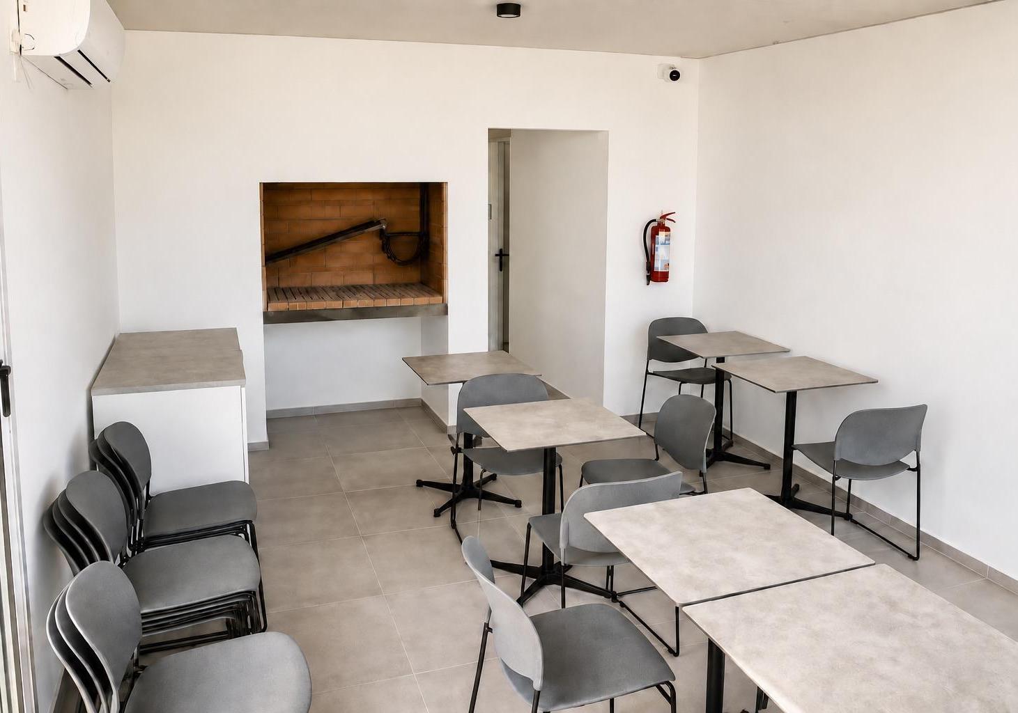 Foto de Alquiler de Apartamento Amoblado de 2 dormitorios en Malvín, Montevideo, imagen 4