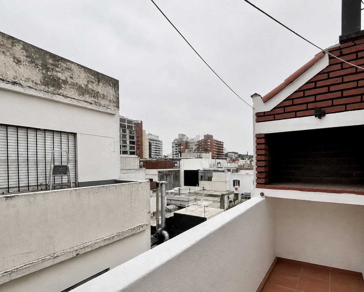 Foto de Alquiler de Apartamento de 2 dormitorios con balcón en Punta Carretas, imagen 4