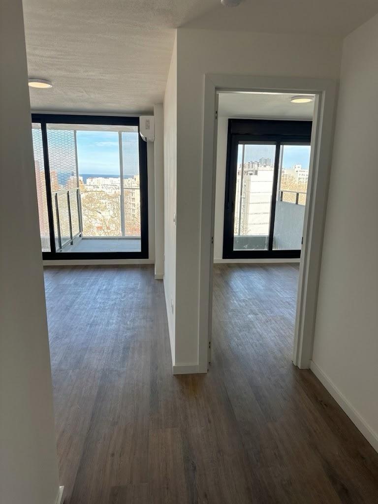 Foto de Alquiler de Apartamento de 1 dormitorio con balcón en Cordón, Montevideo, imagen 4