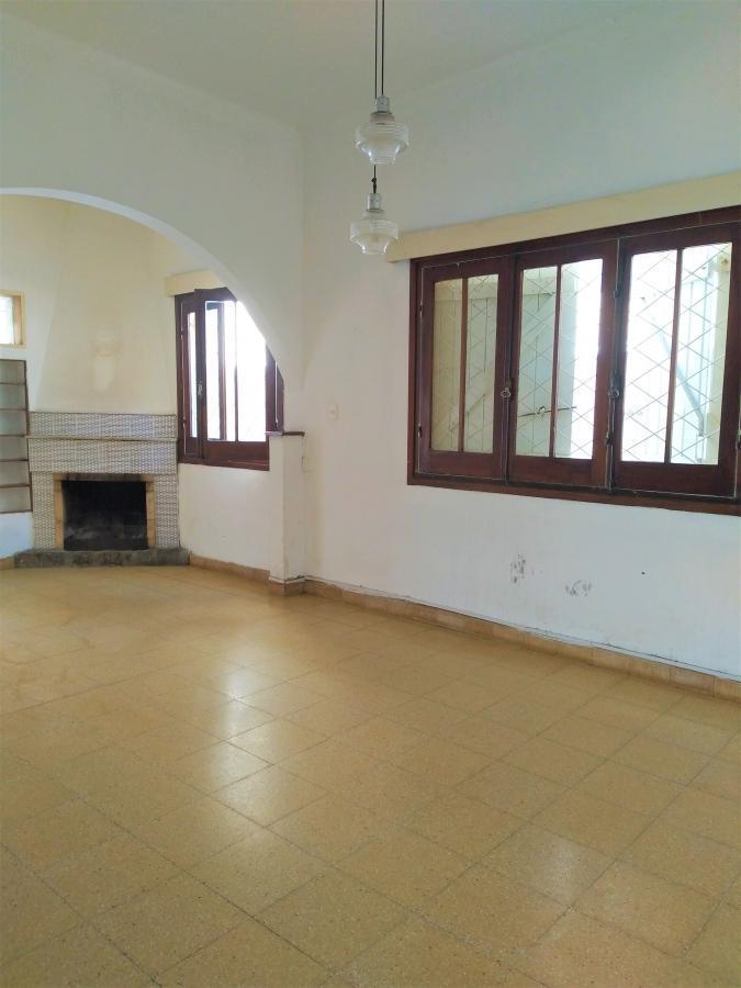 Foto de Venta - Casa de 4 dormitorios - Carmelo - Zona centro, imagen 3