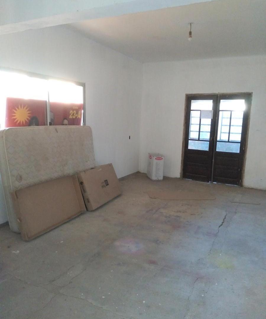 Foto de Venta - Casa - 3 dormitorios - Carmelo - Zona centro, imagen 1