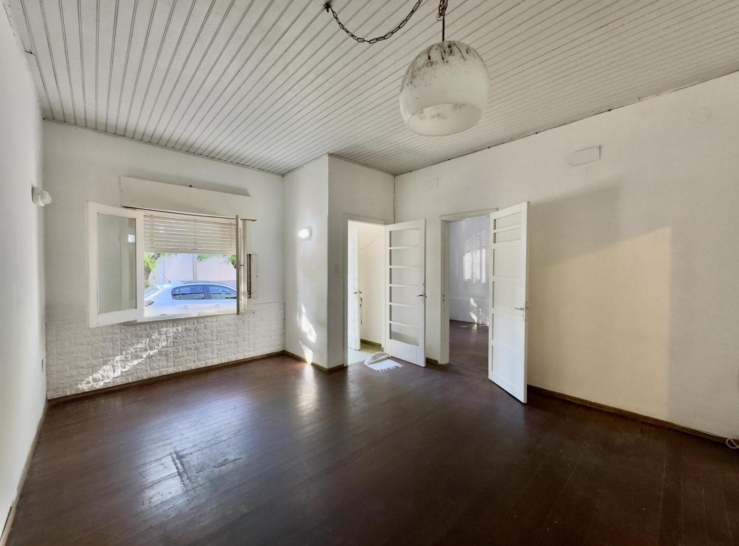 Foto de Colonia - Venta casa céntrica de 2 dormitorios, imagen 2