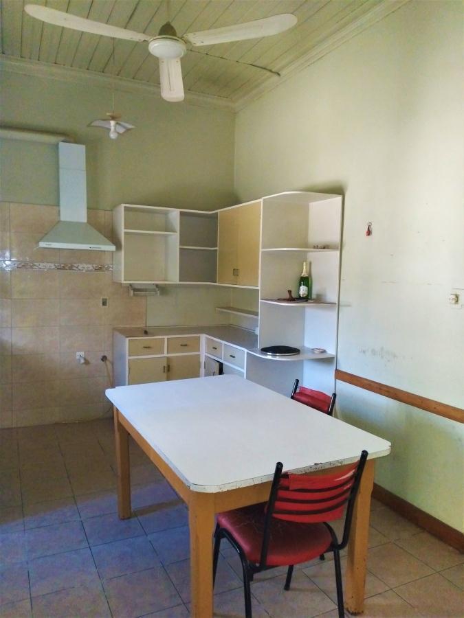 Foto de Venta - Casa y Galpón - 3 dormitorios - Carmelo - Zona Centro, imagen 4