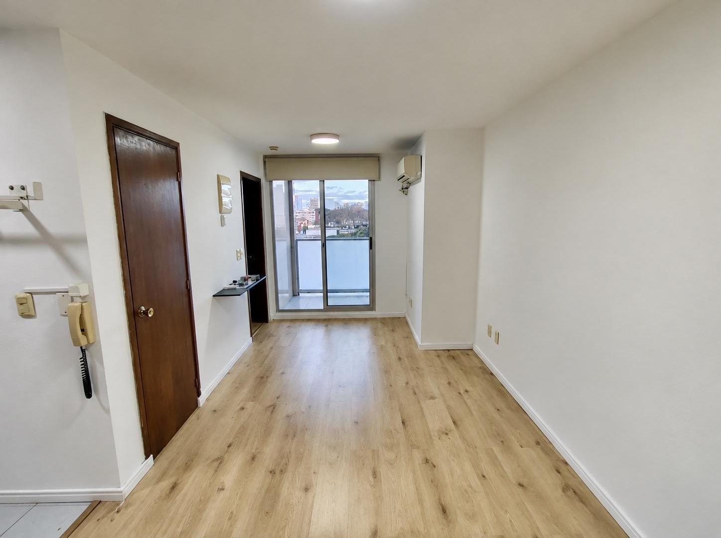 Foto de Alquiler de Apartamento de 1 dormitorio con balcón en Parque Rodó, imagen 3