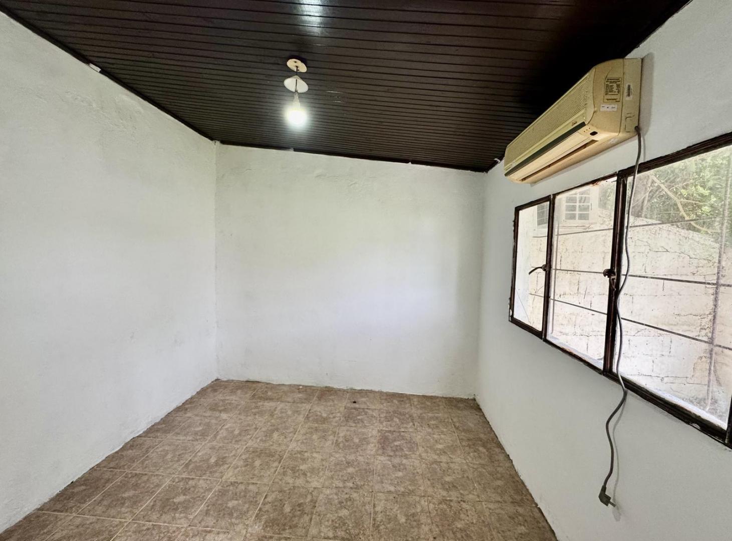 Foto de Casa en Colonia del Sacramento en venta con terreno y construcciones, imagen 5