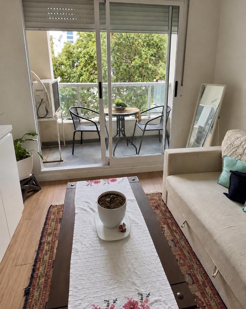Foto de Venta de Apartamento de 2 dormitorios con Renta en Cordón, Montevideo, imagen 2