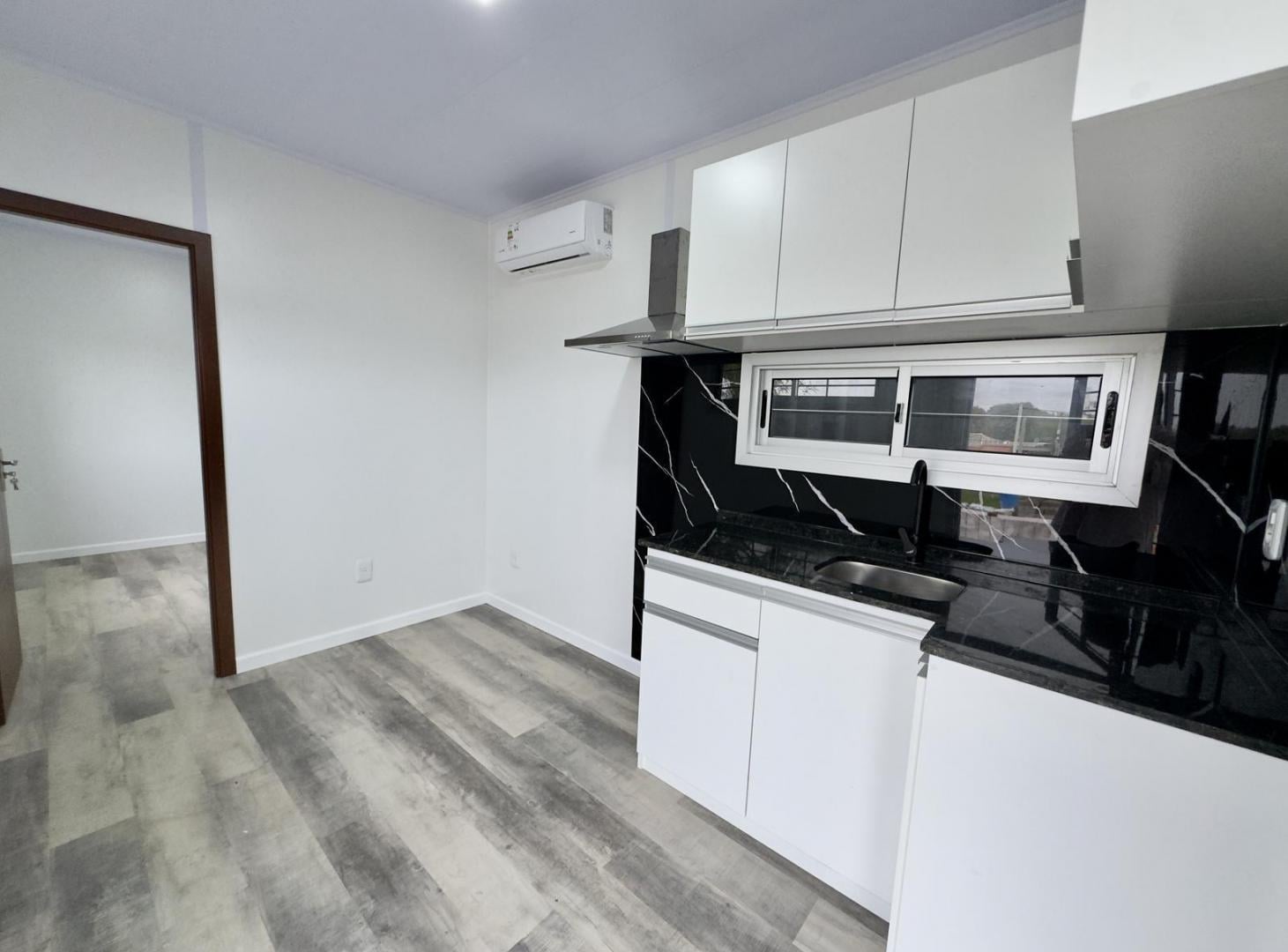 Foto de Casa en alquiler de 2 dormitorios cerca de Rambla Costanera en Colonia, imagen 2