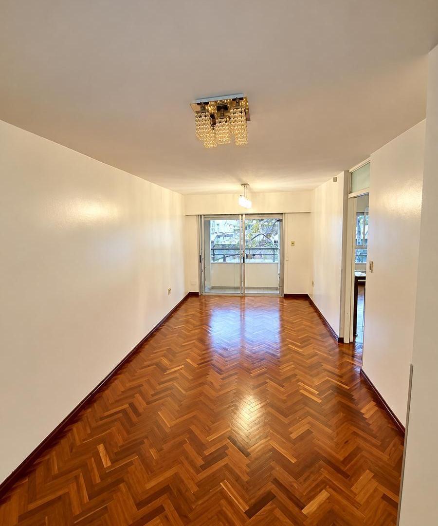 Foto de Alquiler de Apartamento de 3 dormitorios con balcón en Tres Cruces, imagen 1