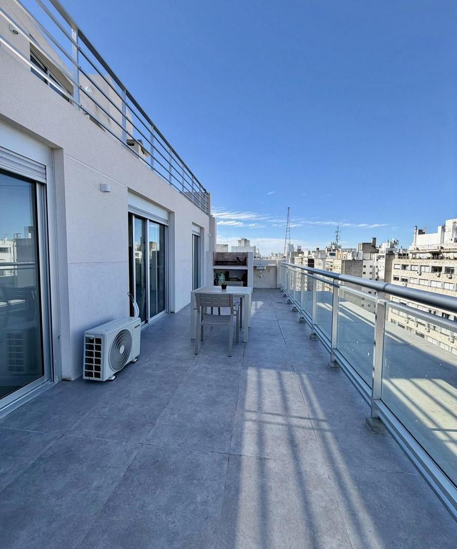 Foto de Alquiler de Penthouse de 1 dormitorio con balcón y parrillero en, imagen 3