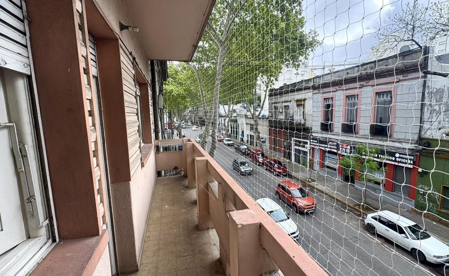 Foto de Alquiler de Apartamento de 2 dormitorios con balcón en Barrio Sur, imagen 2