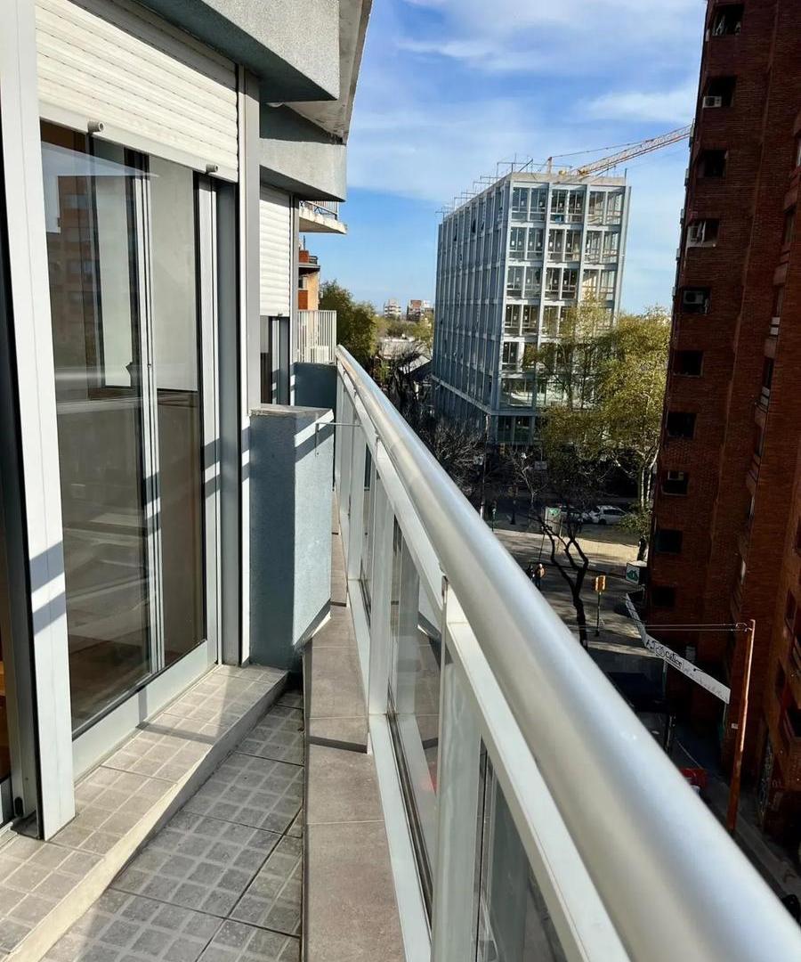 Foto de Alquiler de Apartamento de 1 dormitorio con balcón en Cordón, Montevideo, imagen 3