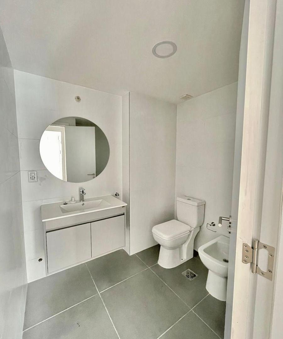 Foto de Alquiler de Apartamento de 1 dormitorio con balcón en Tres Cruces, imagen 5