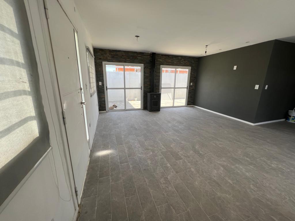 Venta - Casa 3 Dorm. - Portales del Tala 2