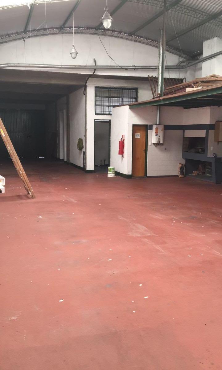 Foto de VENTA- GALPÓN DE 289M2- PROVIDENCIA, imagen 3