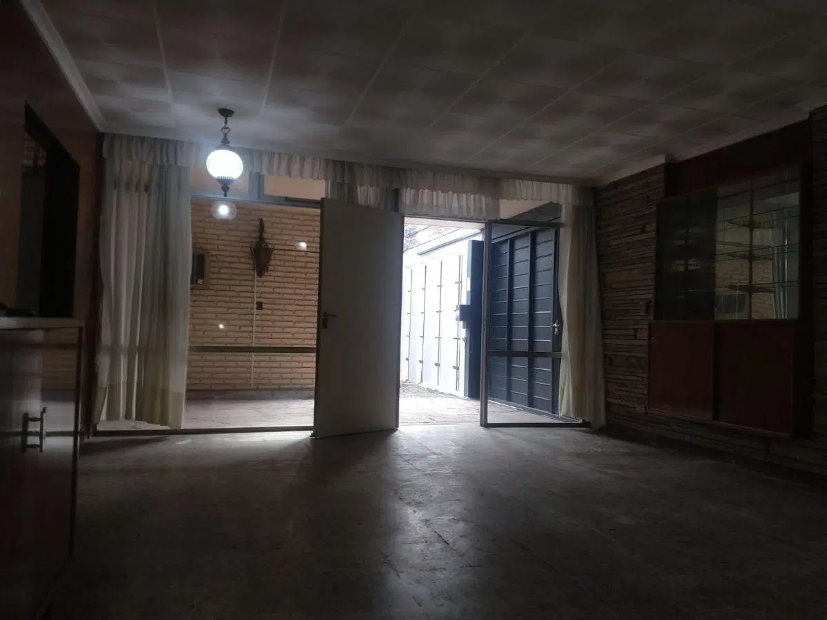 ALQUILER- CASA ESQUINA 4 DORMITORIOS- MAIPÚ 2° SECCIÓN 4