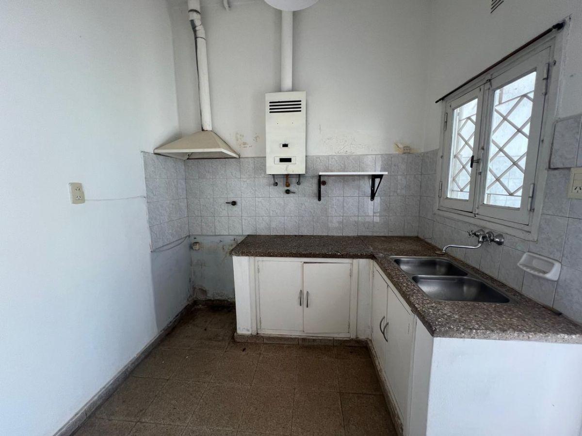 Foto de ALQUILER- DEPARTAMENTO 2 DORMITORIOS CON PATIO- SAN VICENTE, imagen 5