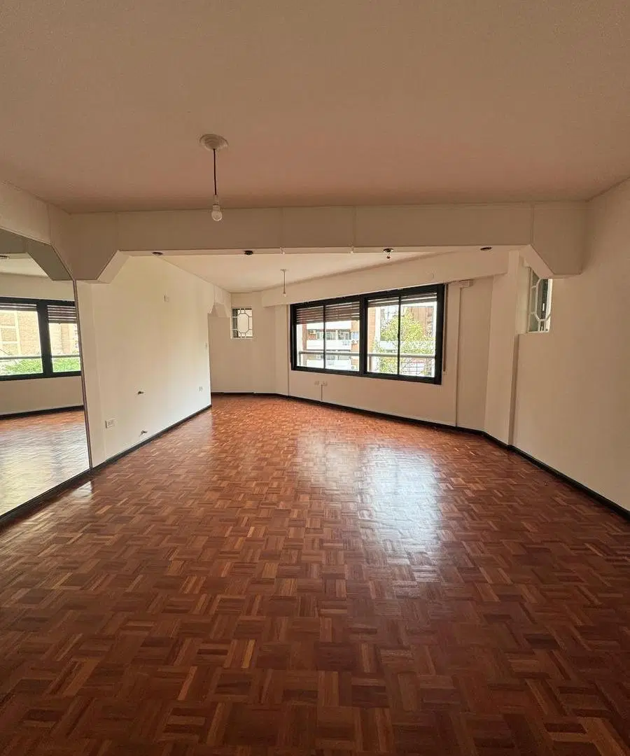 Se vende departamento 3 dormitorios - Cochera doble- Chacabuco al 500- Nueva cordoba 2