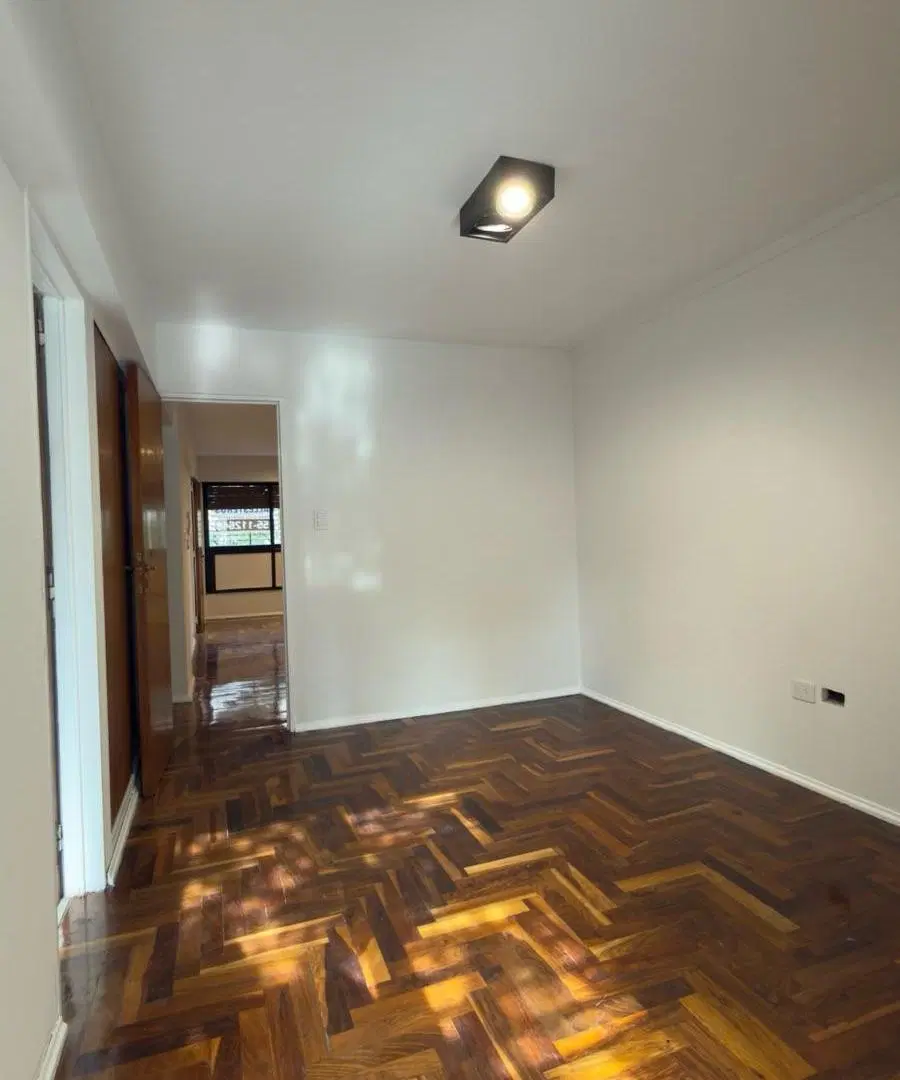 Departamento 1Dormitorio reciclado - Nueva Cordoba- GRAN PATIO PROPIO C/ASADOR 2
