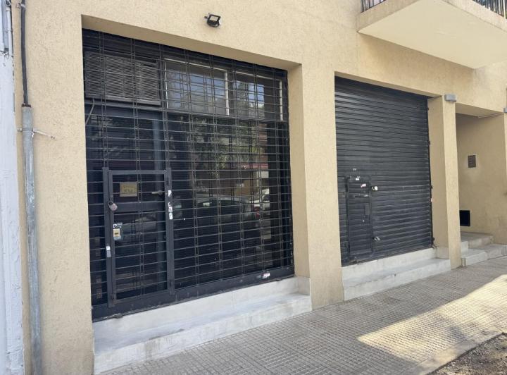 ALQUILER DE LOCAL EN CABALLITO 1
