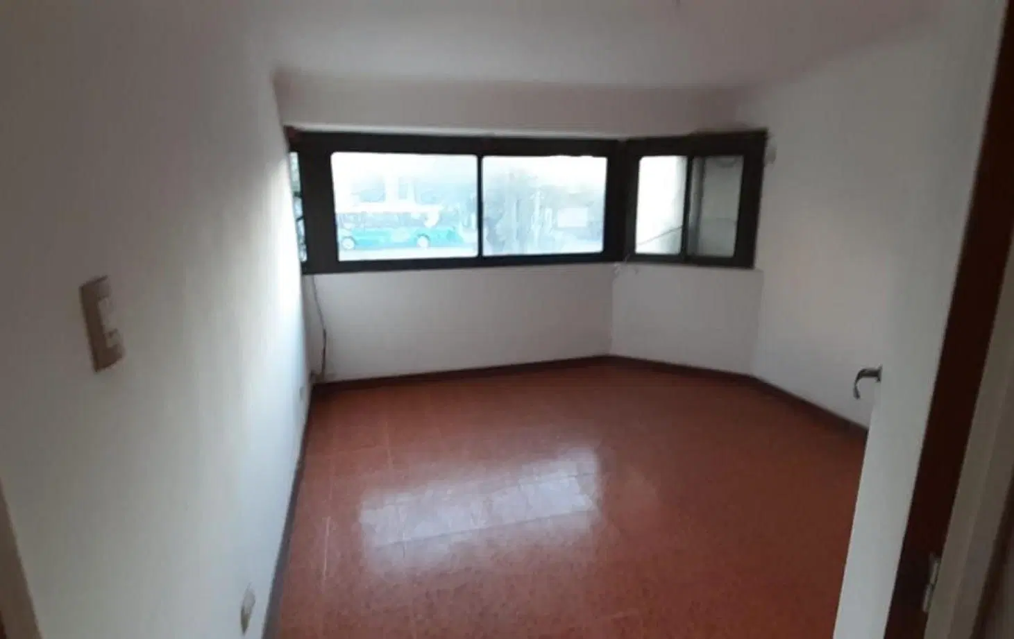 Departamento de 3 dormitorios Av mitre Avellaneda 5
