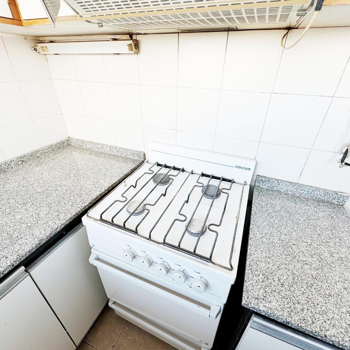 Depto Duplex Único en Su Tipo A La Venta con Gran Balcón y Asador en El Centro 1