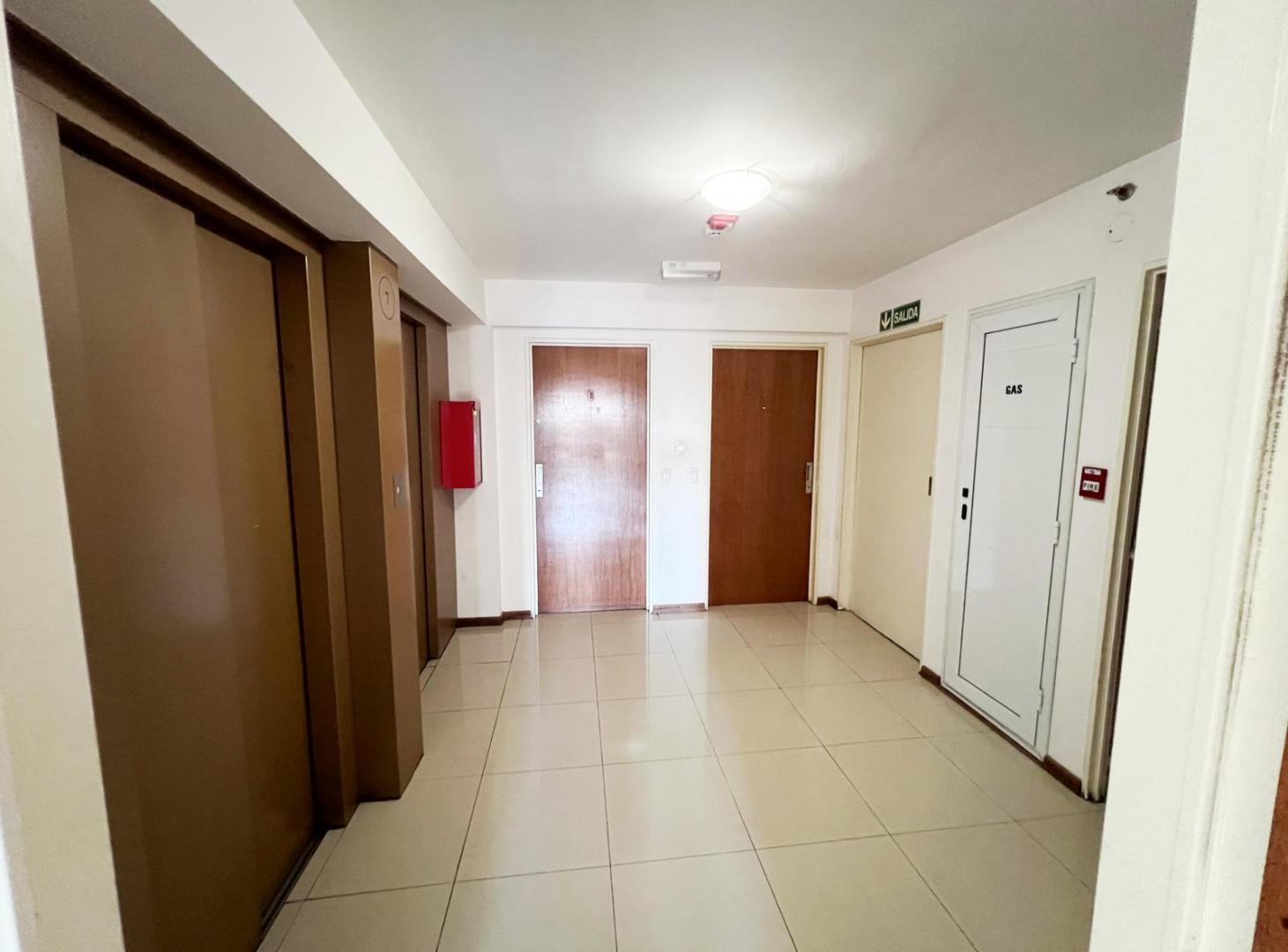 Foto de ALQUILER - BV. SAN JUAN 570 - A METROS PATIO OLMOS, imagen 3