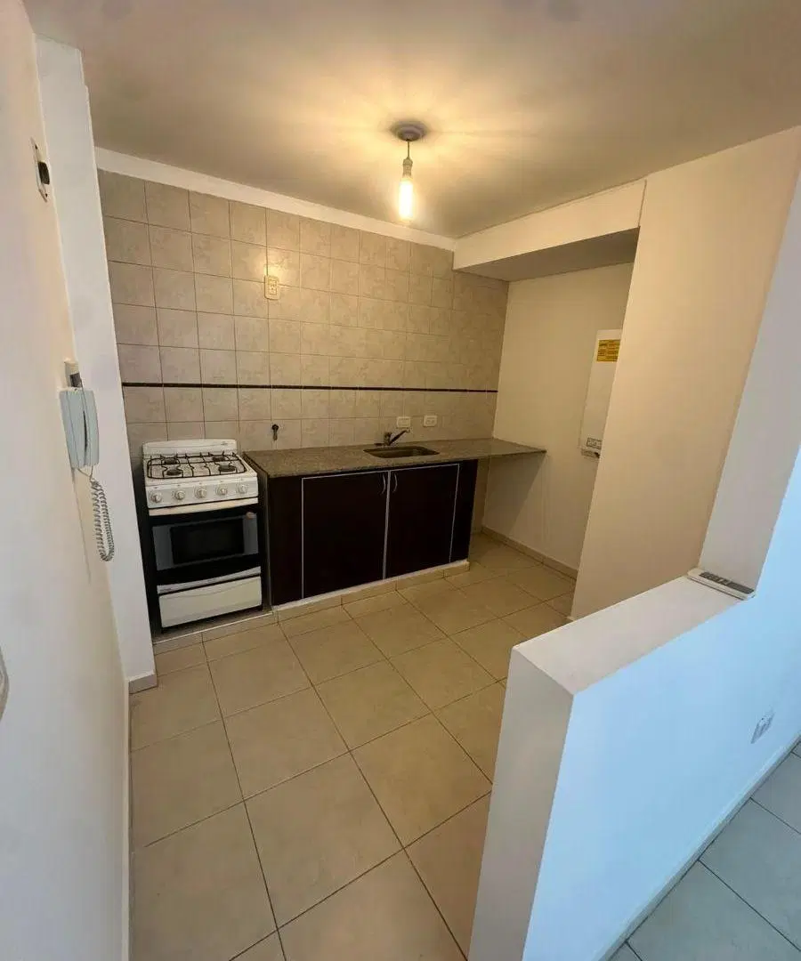 ALQUILER | DEPARTAMENTO 1 DORMITORIO | NUEVA CÓRDOBA | BALCÓN | AIRE ACONDICIONADO | SEGURIDAD 24 HS 2