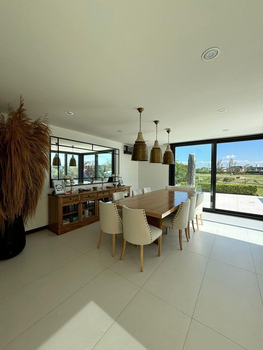 Foto de Casa al Golf en el Barrio El Golf. Nordelta, imagen 3