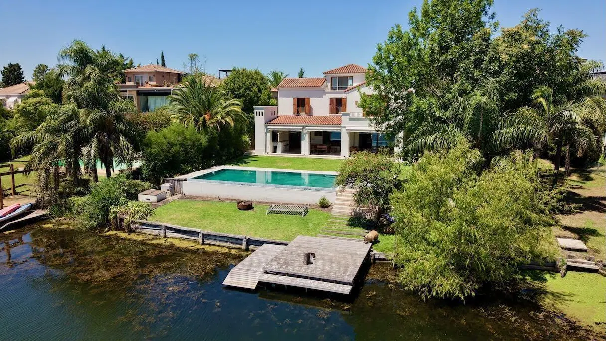 Casa en La Isla al lago 2